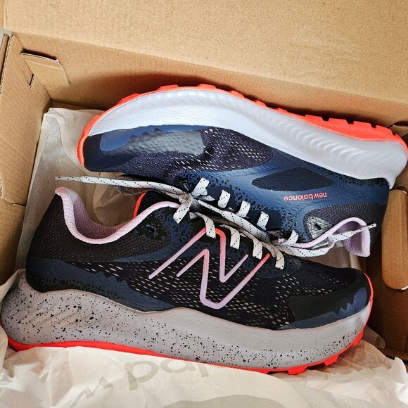 New Balance Shoes - New! New Balance Womens trail run shoes (DynaSoft Nitrel), size 8.5